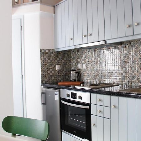 Cozy Guesthouse - Agios Romanos 외부 사진