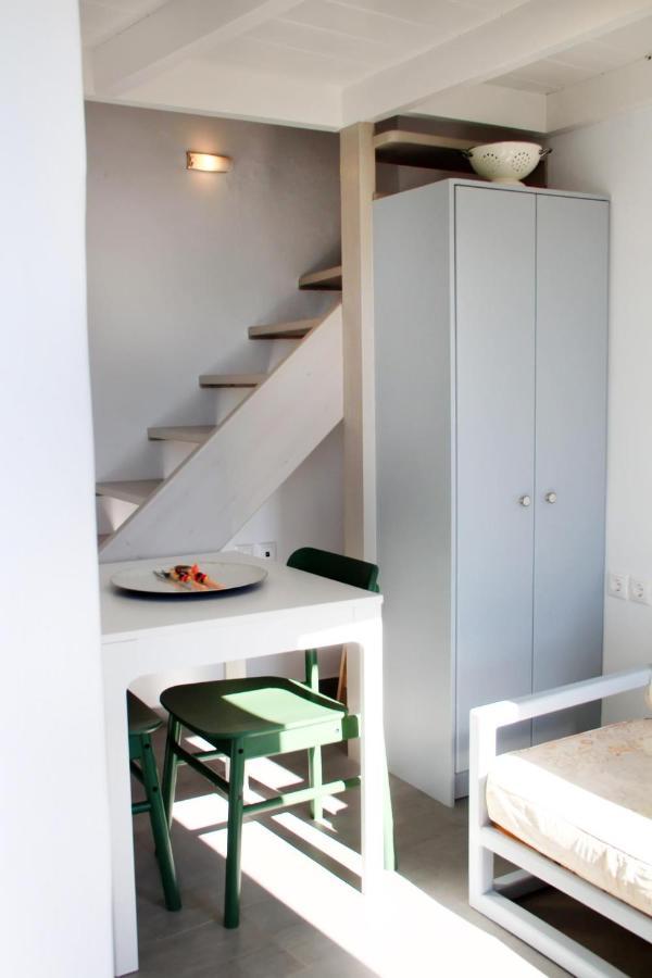 Cozy Guesthouse - Agios Romanos 외부 사진