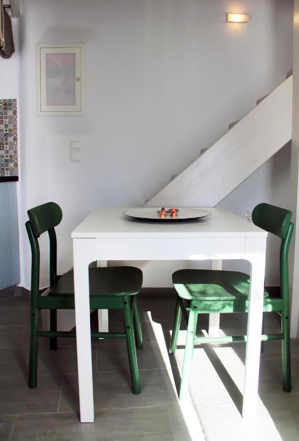 Cozy Guesthouse - Agios Romanos 외부 사진