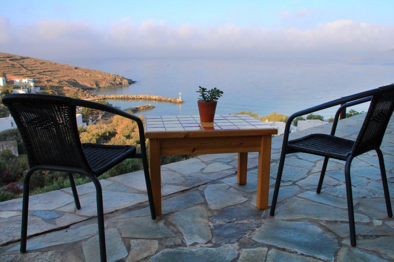 Cozy Guesthouse - Agios Romanos 외부 사진