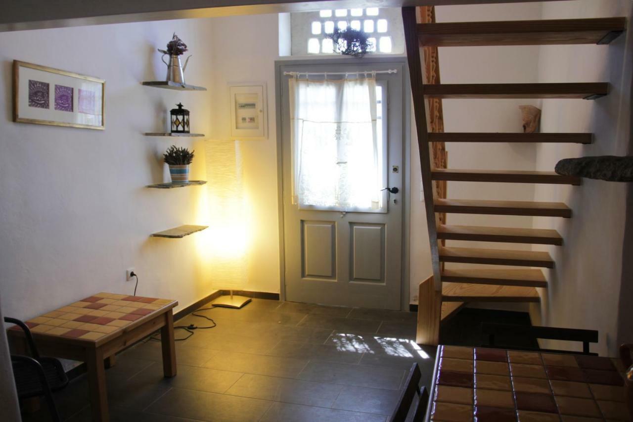 Cozy Guesthouse - Agios Romanos 외부 사진